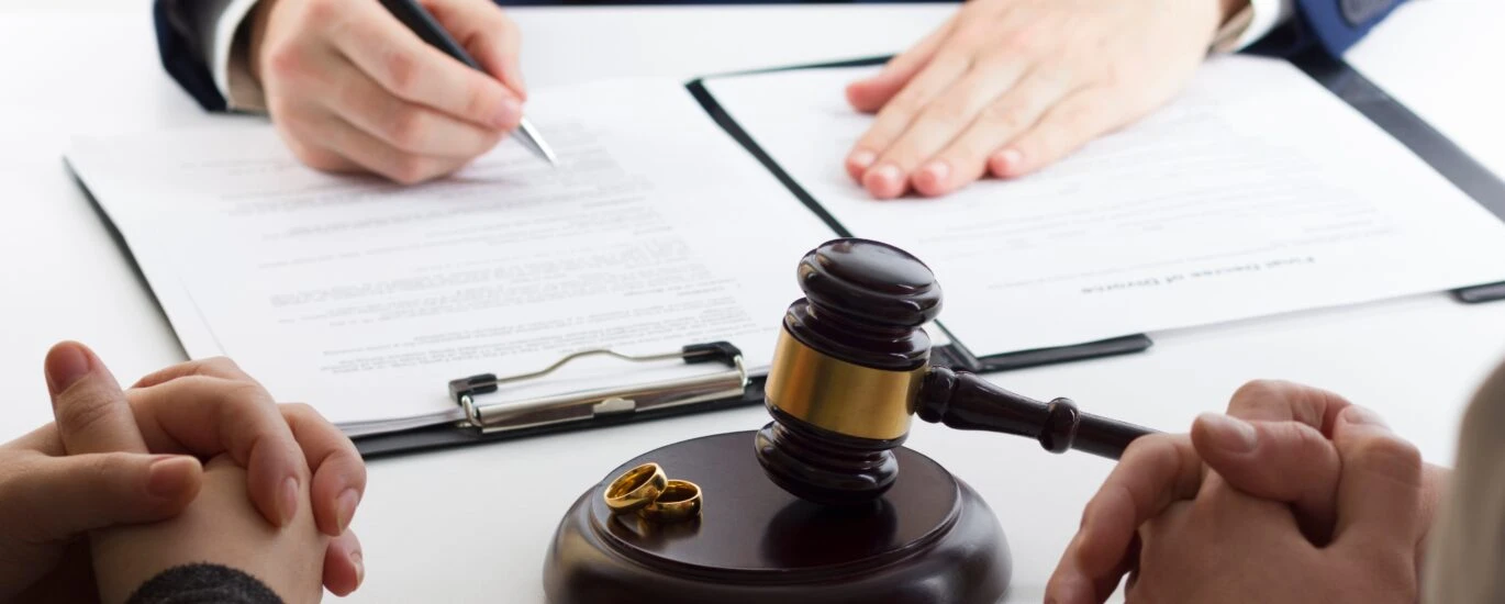 Divorce mediation attorney working with clients.